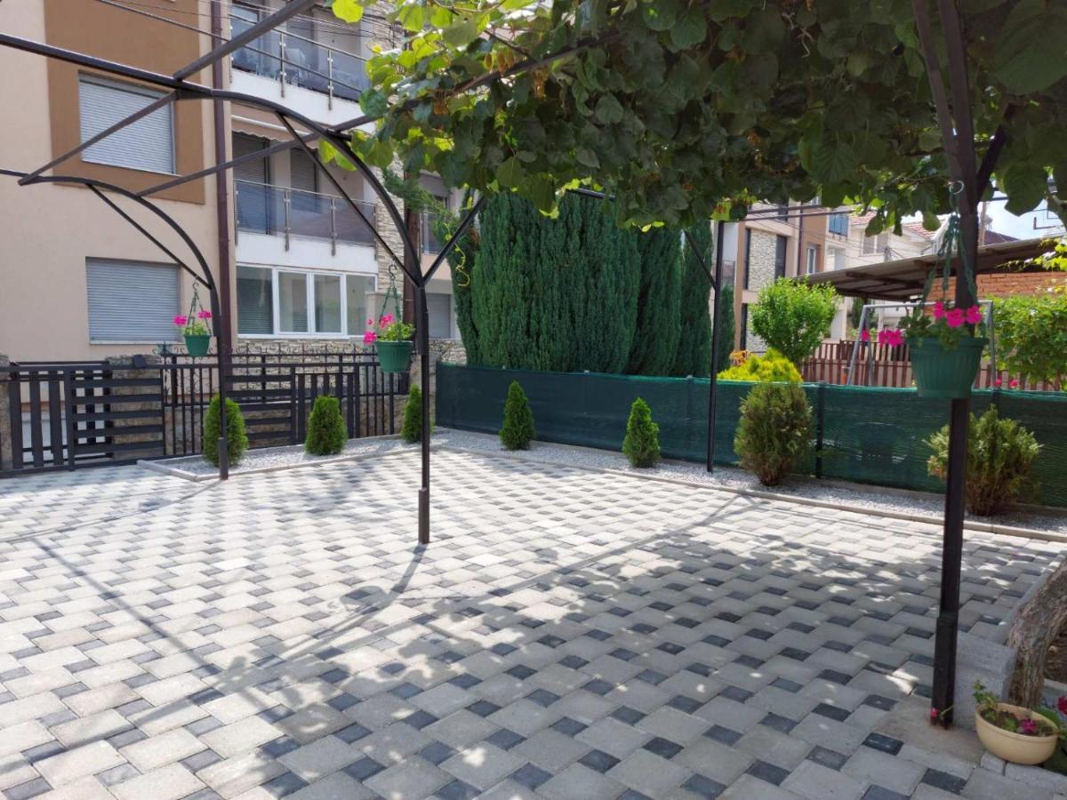 Petroski Apartments Охрид Екстериор снимка